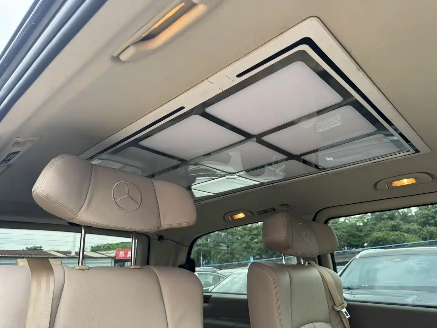 Mercedes-Benz Viano 2011 2.5L Prestige Edition фото 11