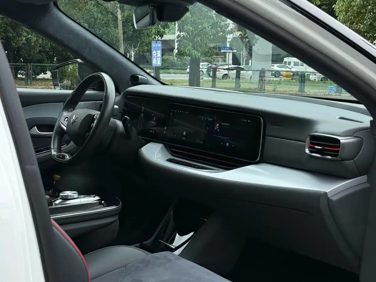 2023 ARCFOX Alpha S