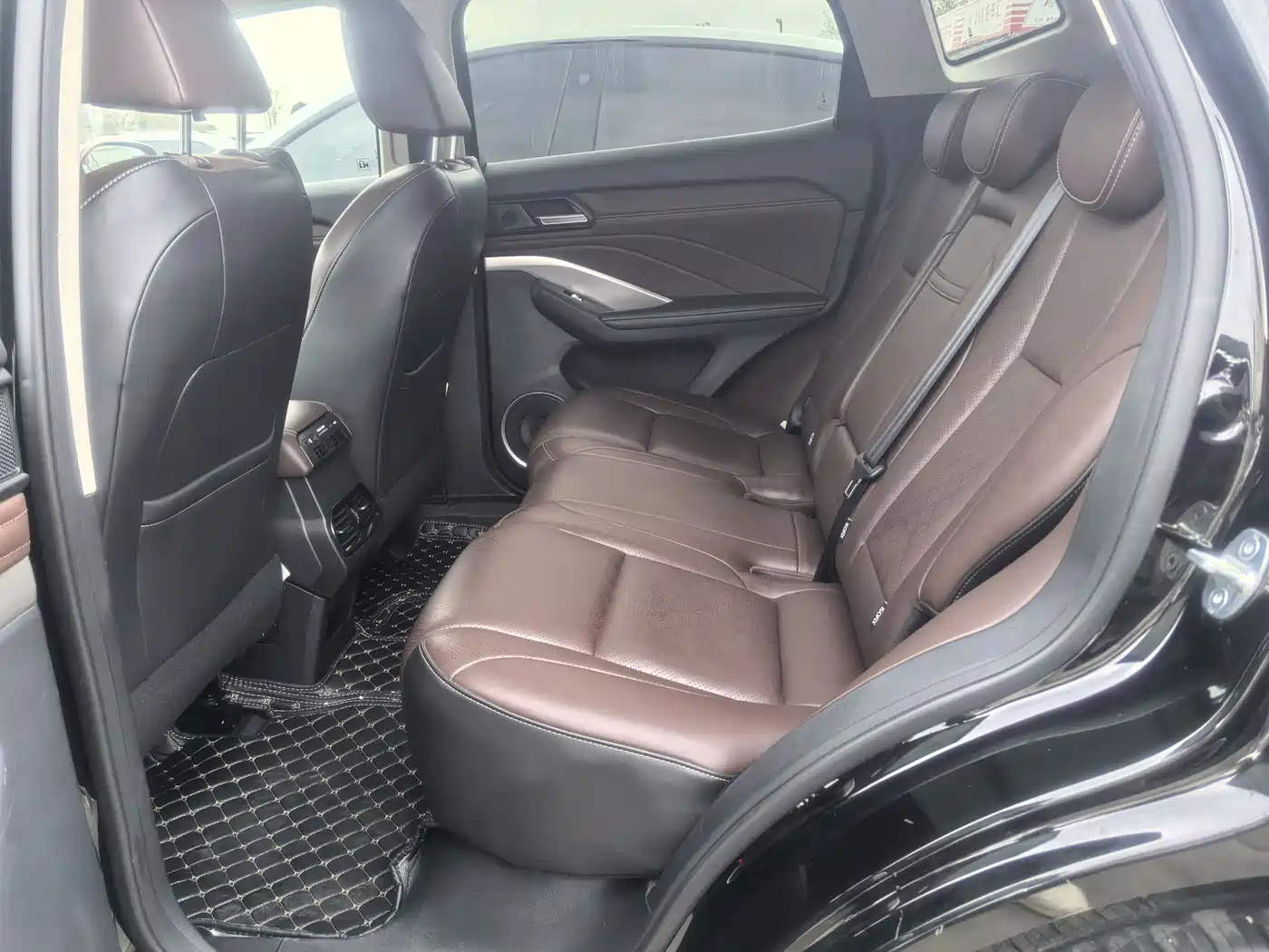 WEI PAI WEI BRAND VV6