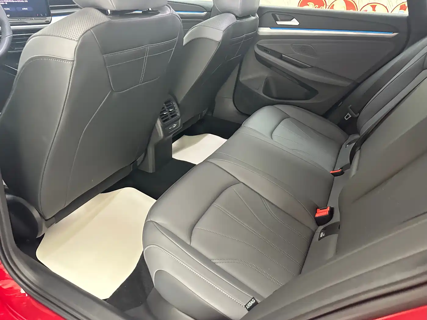 Volkswagen Lamando 2025 Lamando L 2.0T Base фото 16