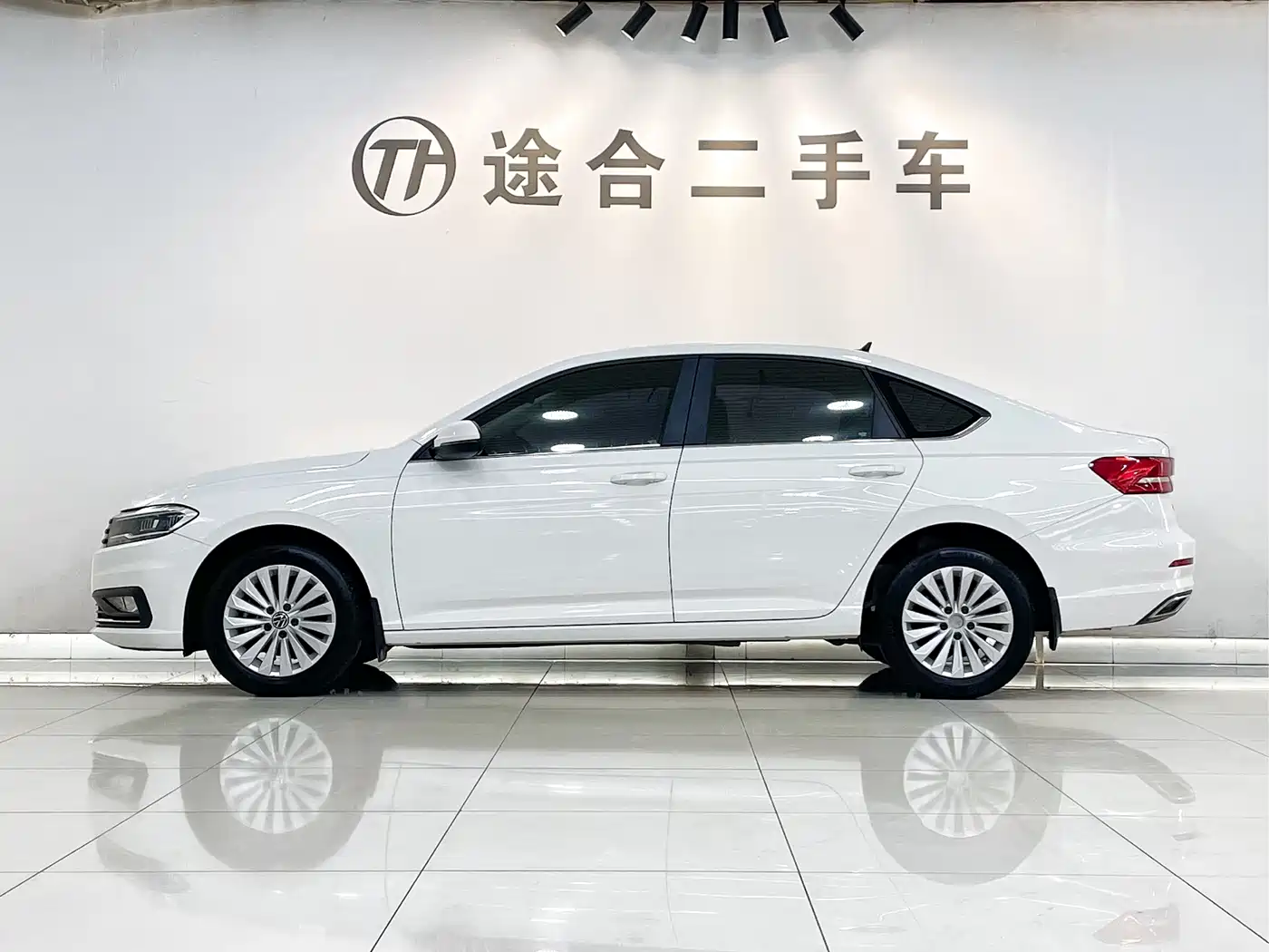 Volkswagen Lavida, миниатюра 3