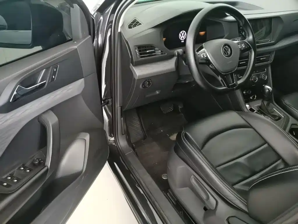 Volkswagen Tharu, миниатюра 16