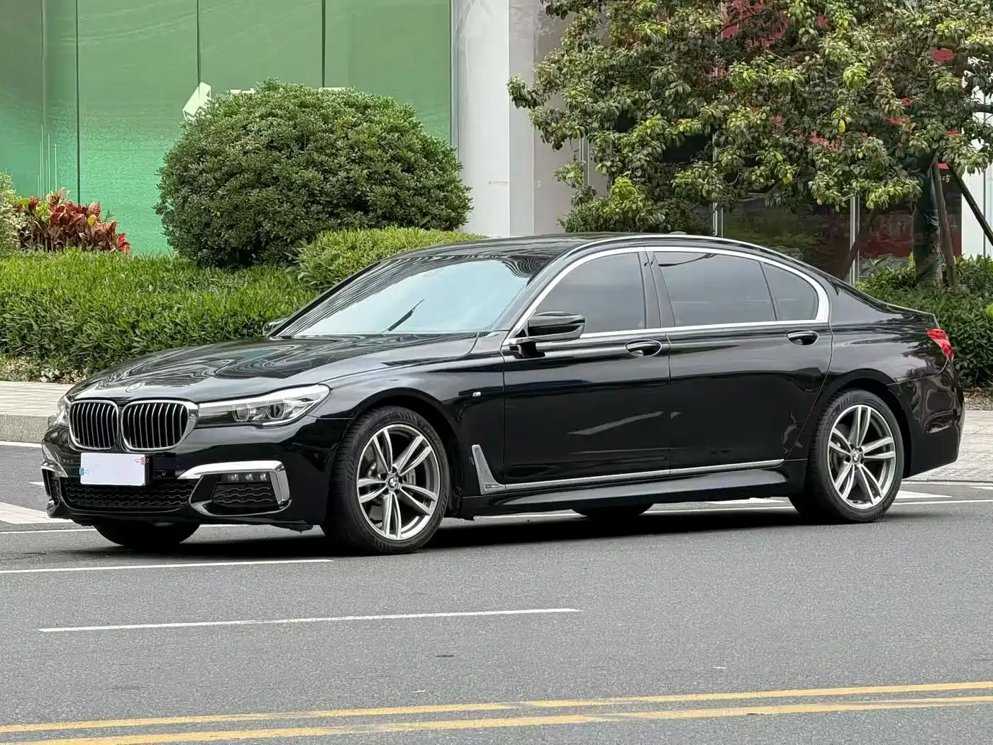 BMW 7 Series 2018 730Li Leading Type M Sport Package
