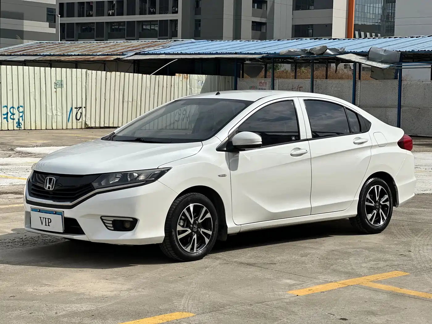 Honda Greiz 2016 2016 1.5L CVT Classic Edition