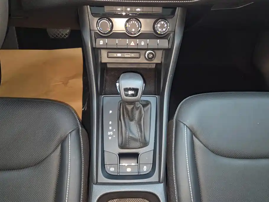 Škoda Kodiaq 2024 TSI330 5-Seat Front-Wheel Drive Power Edition фото 16