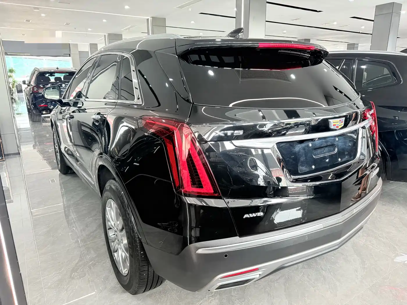 Cadillac XT5 2020 28T AWD Luxury Model фото 9