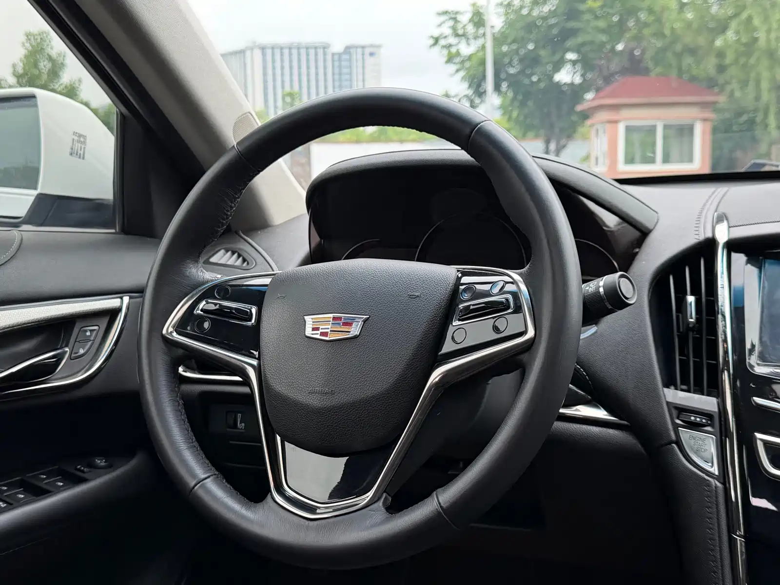 Photo 16 - Cadillac ATS-L