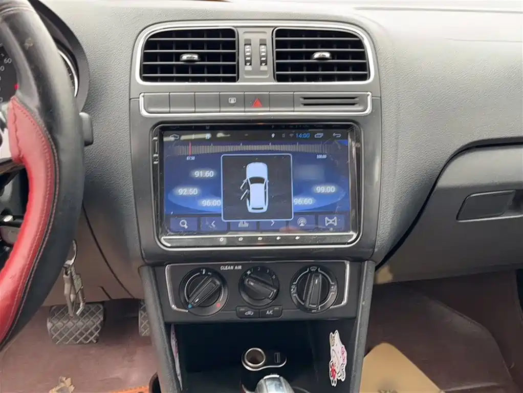 Volkswagen Polo 2016 1.6L Automatic Comfort фото 15