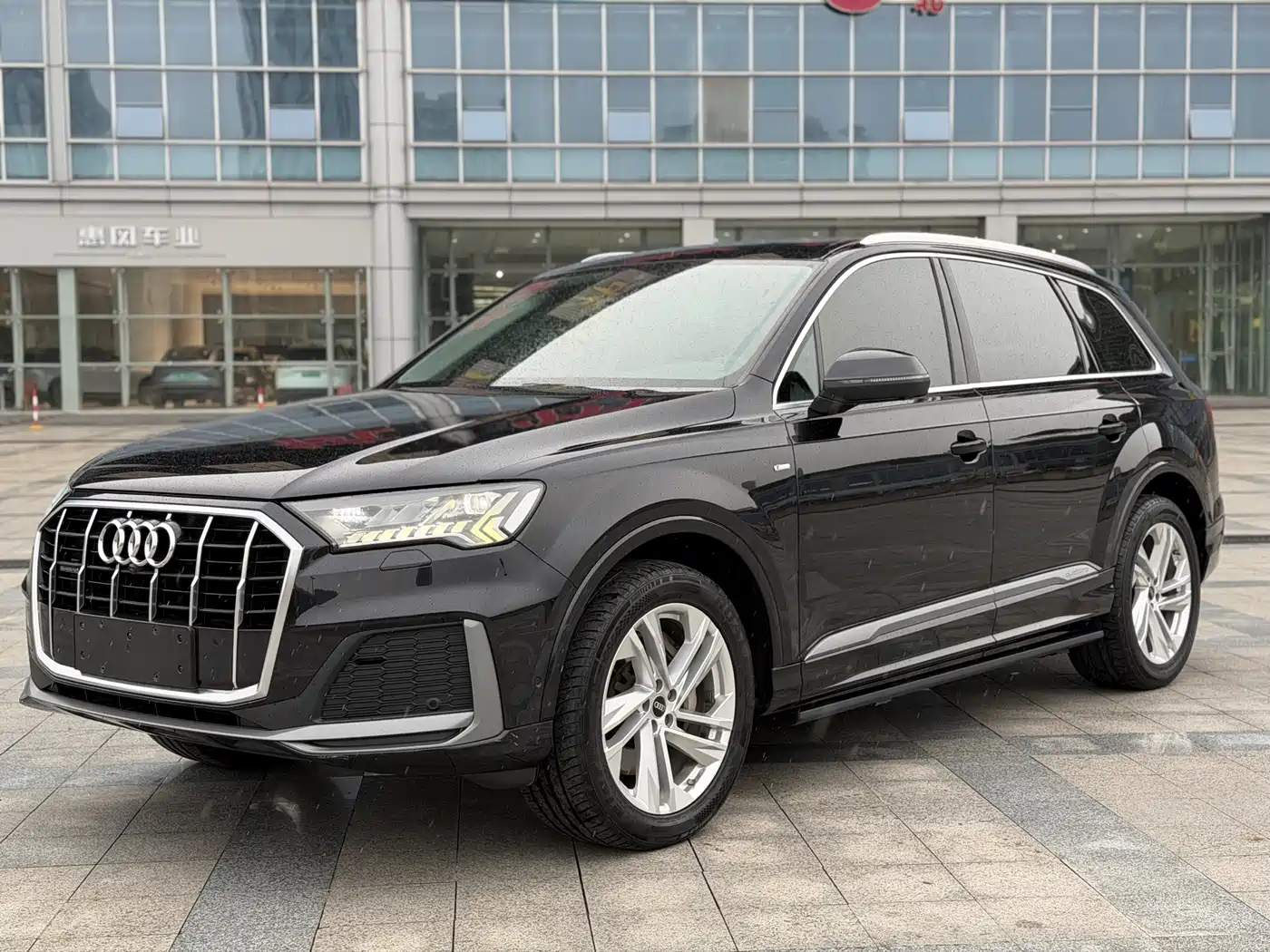 Audi Q7 2021 45 TFSI quattro S line Sport
