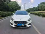 Photo 2 - Ford Focus