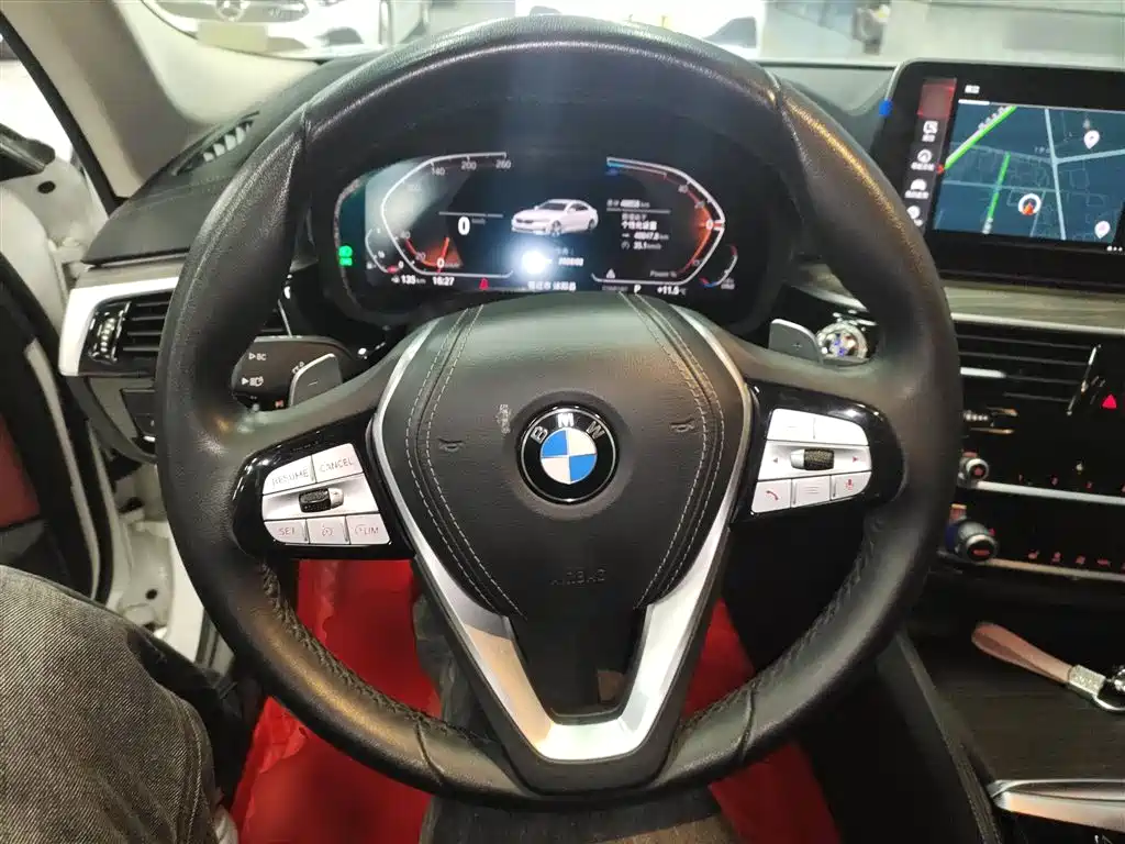 BMW 5 Series 2023 530Li Leading Luxury Package фото 11