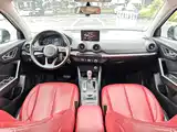 Photo 8 - Audi Q2L