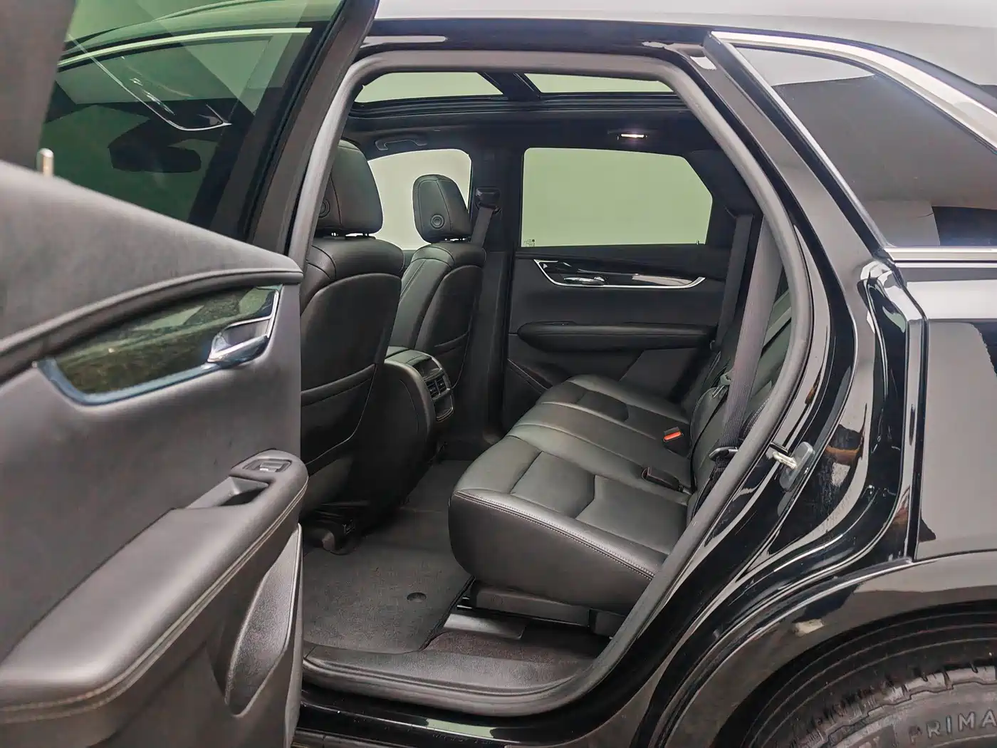 Фото 17 - Cadillac XT5