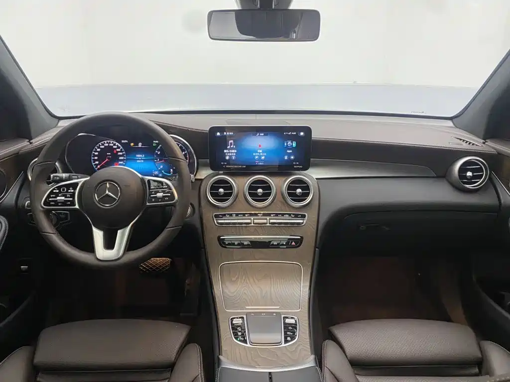 Mercedes-Benz GLC, миниатюра 13