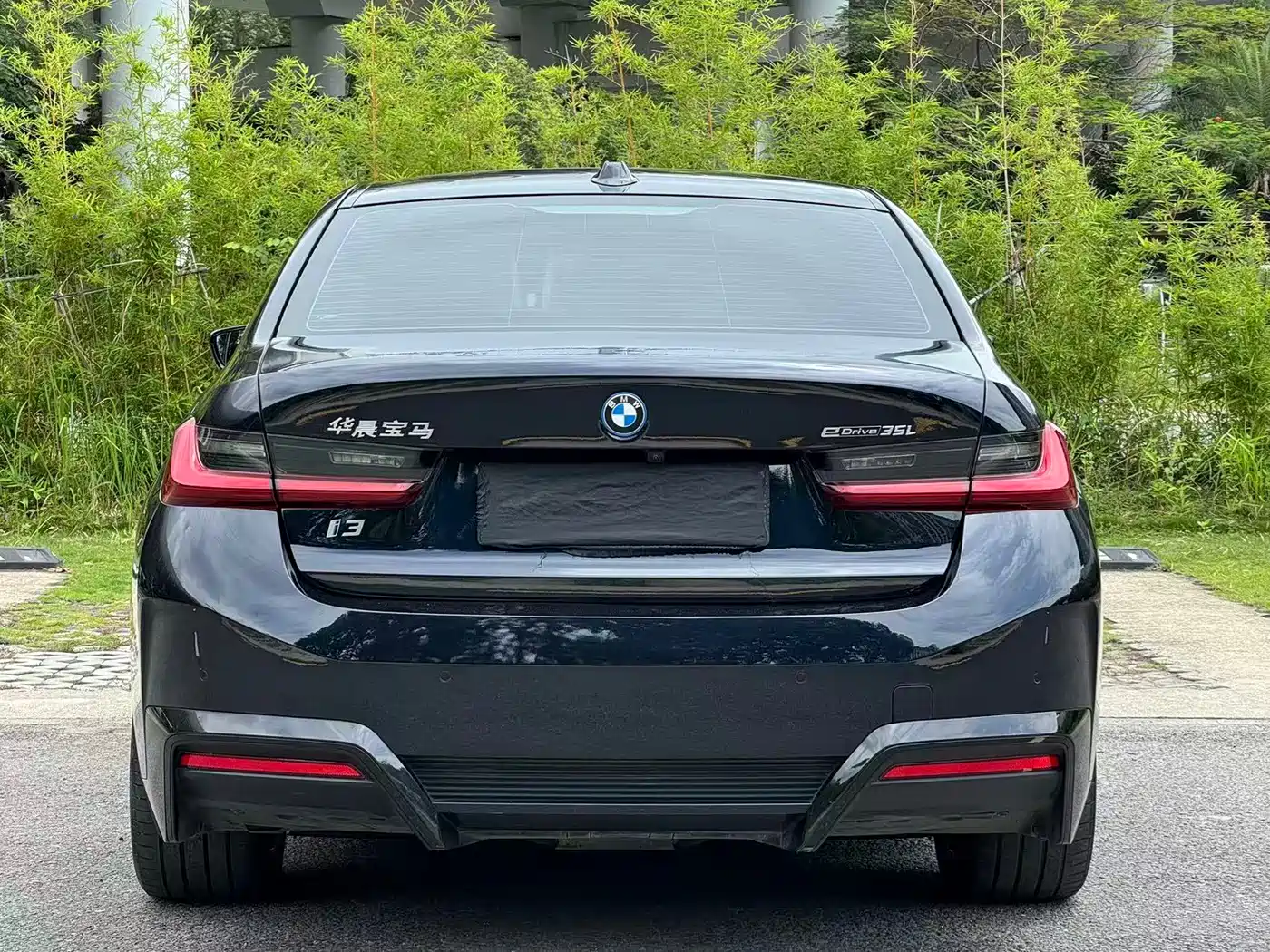 BMW i3 2024 eDrive 35 L фото 5