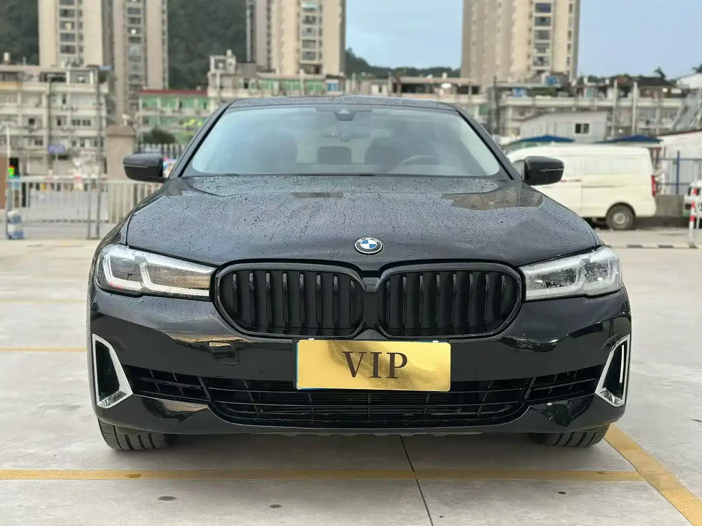 Фото 2 - BMW 5 Series