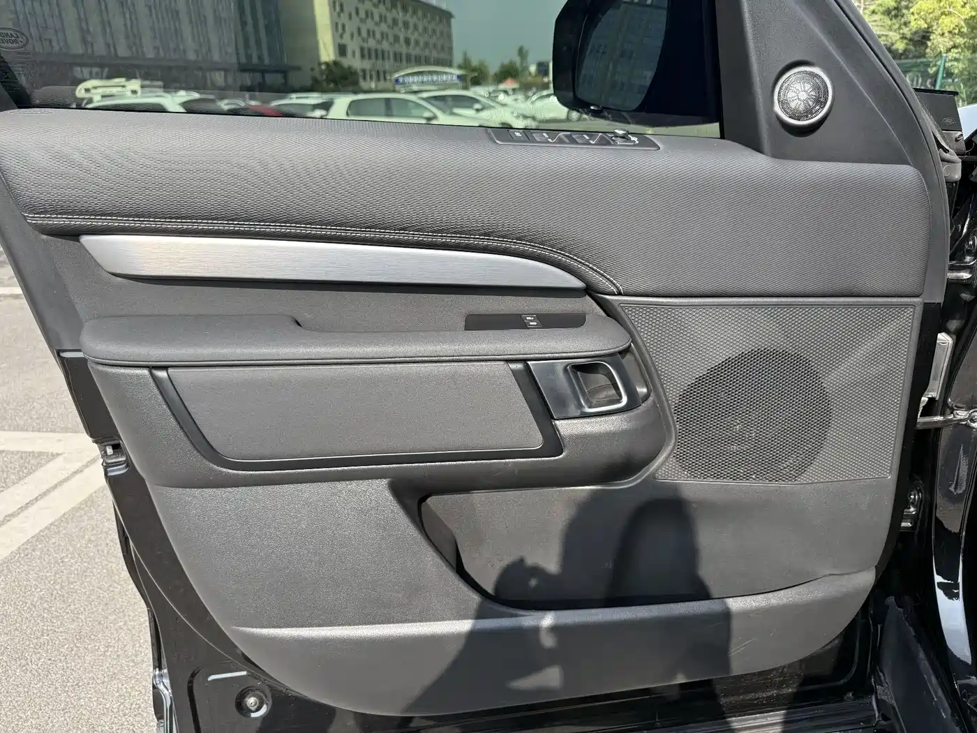 LAND ROVER DISCOVER
