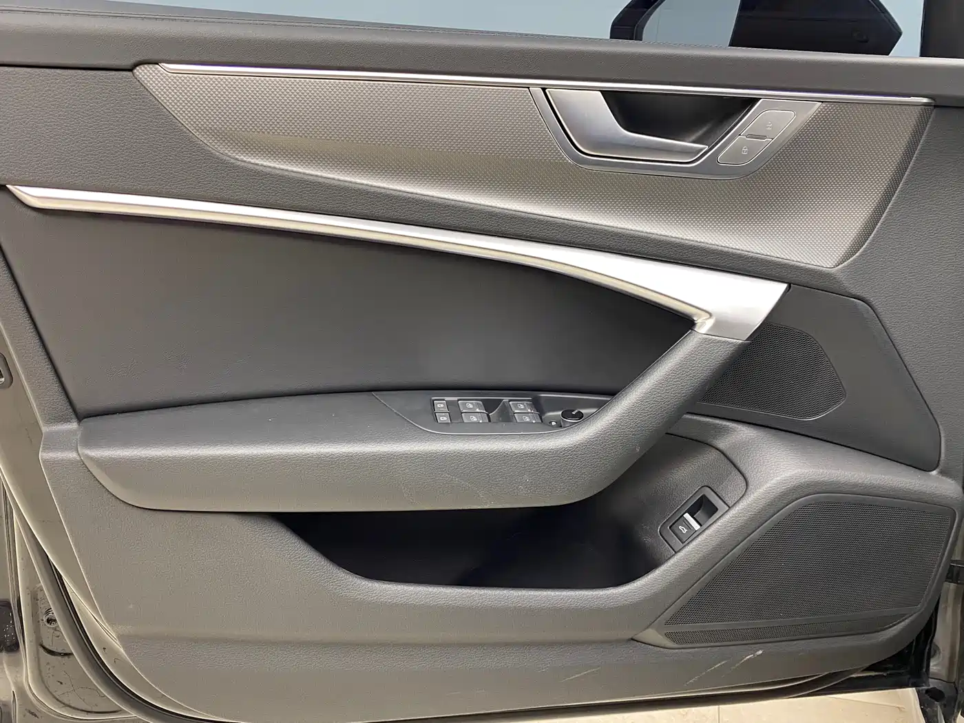Audi A6L 2024 45 TFSI Premium Dynamic фото 11
