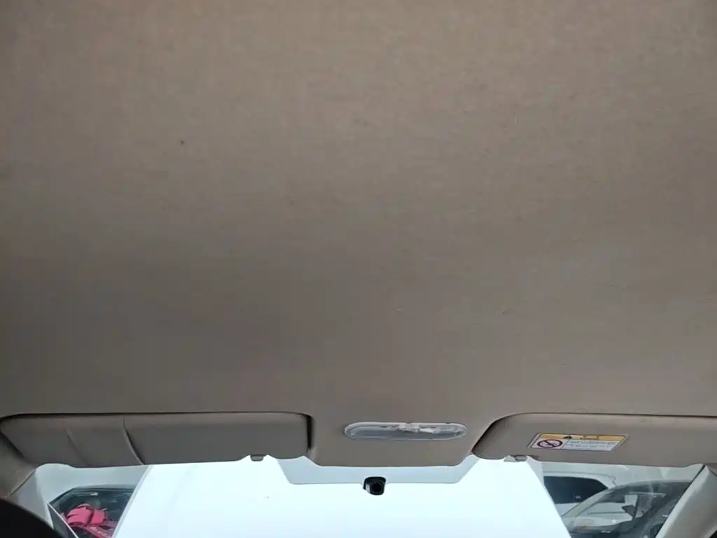 Venucia R50 2016 2016 Model 1.6L Automatic Elite Edition