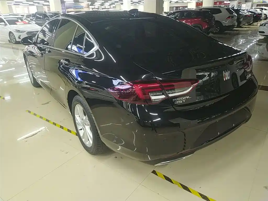 Buick Regal 2024 25T Ultra Comfort Edition фото 5
