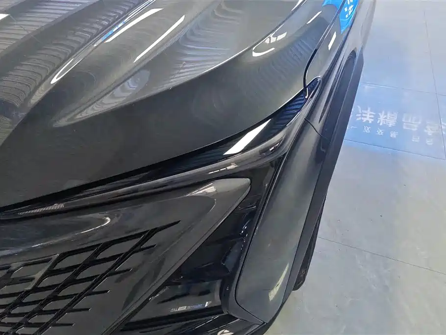 CHANGAN UNI-T