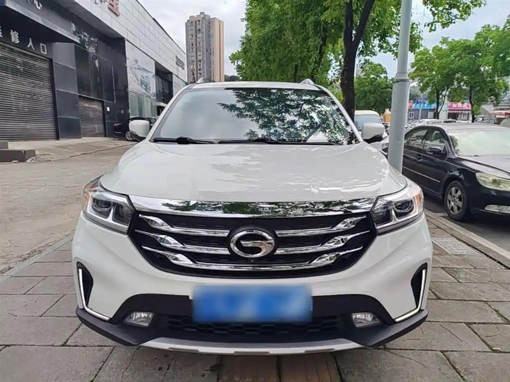 GAC Trumpchi Trumpchi GS4 2018 235T Automatic 2WD Luxury Smart Connect фото 3