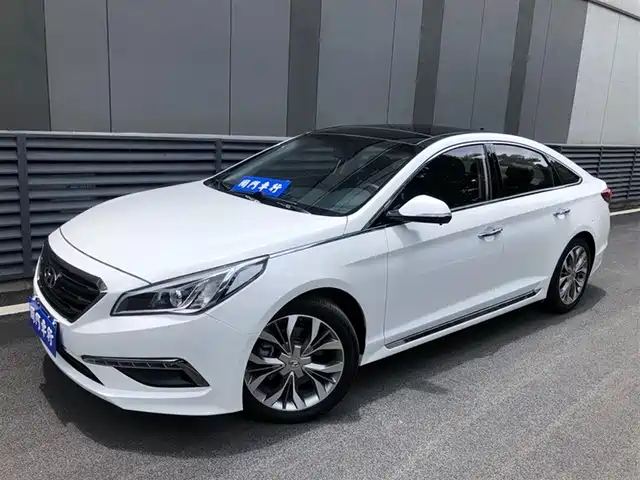  Hyundai Sonata 2015 1.6T GLX Leading