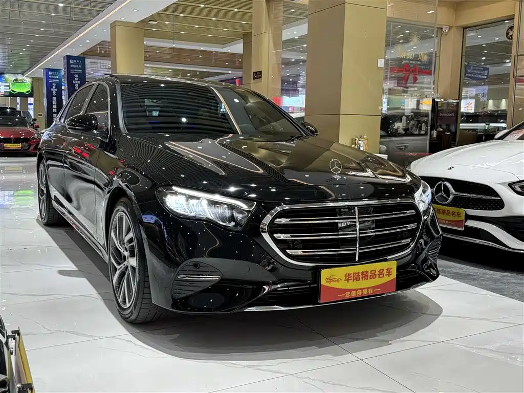 MERCEDES-BENZ E-CLASS