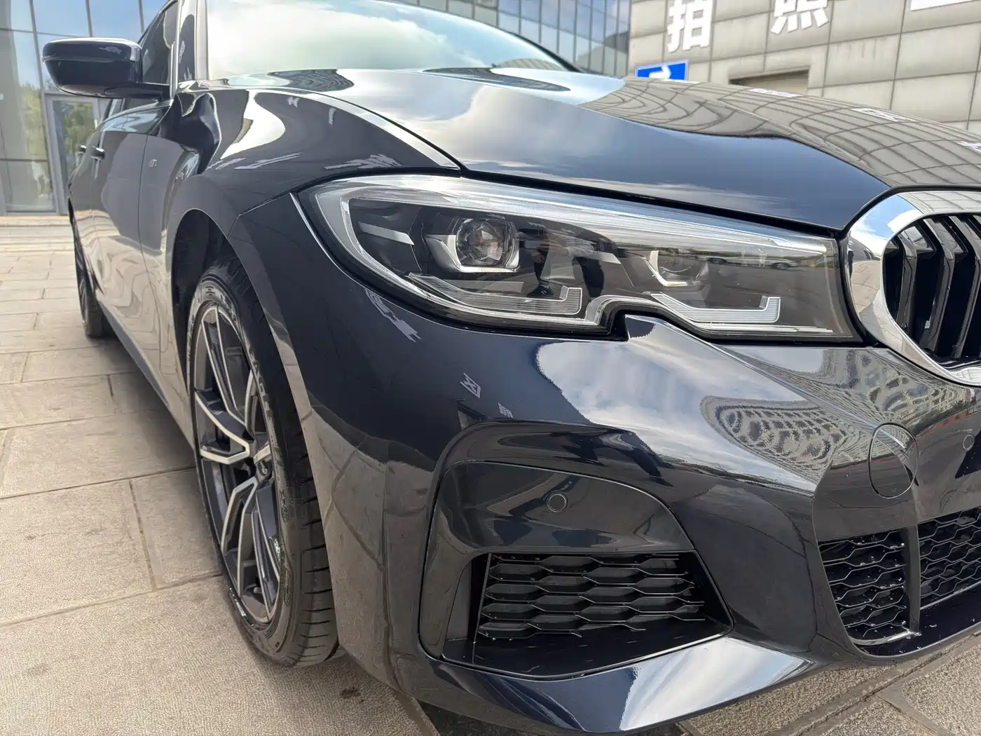 BMW 3 Series 2022 325Li M Sport Package фото 16