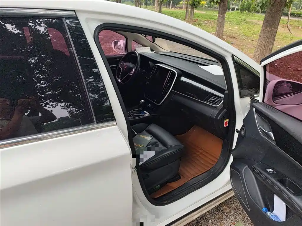 BYD Song MAX 2017 1.5T Auto Smart Luxury 7-Seater фото 22