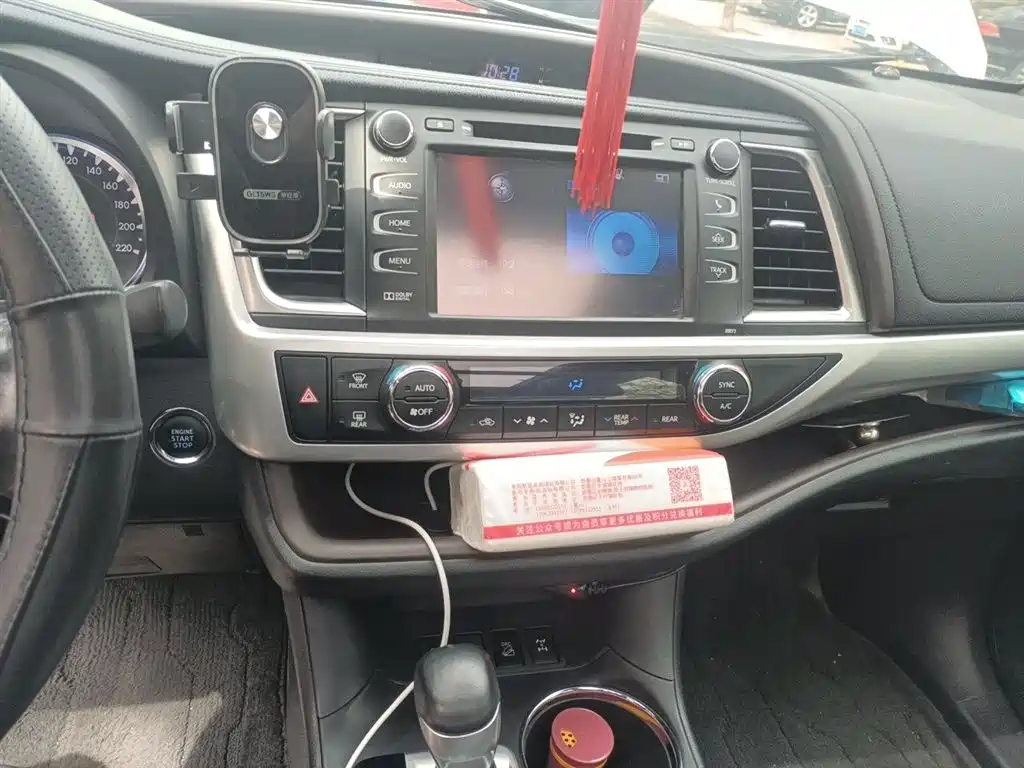 Toyota Highlander 2015 2.0T AWD Luxury Edition 7-seater фото 6