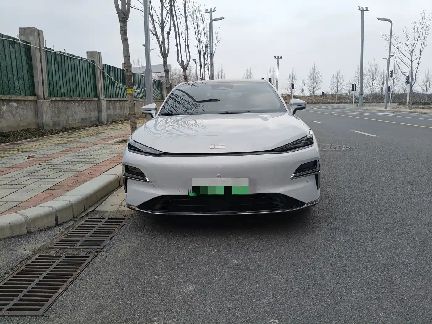 GEELY GALAXY GALAXY SPARKLE 8