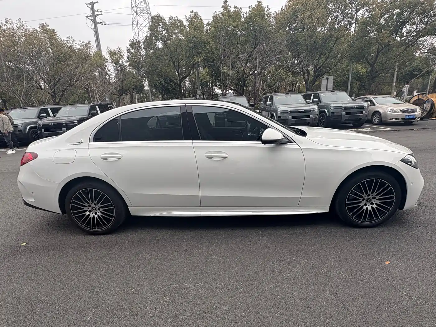 MERCEDES-BENZ C CLASS