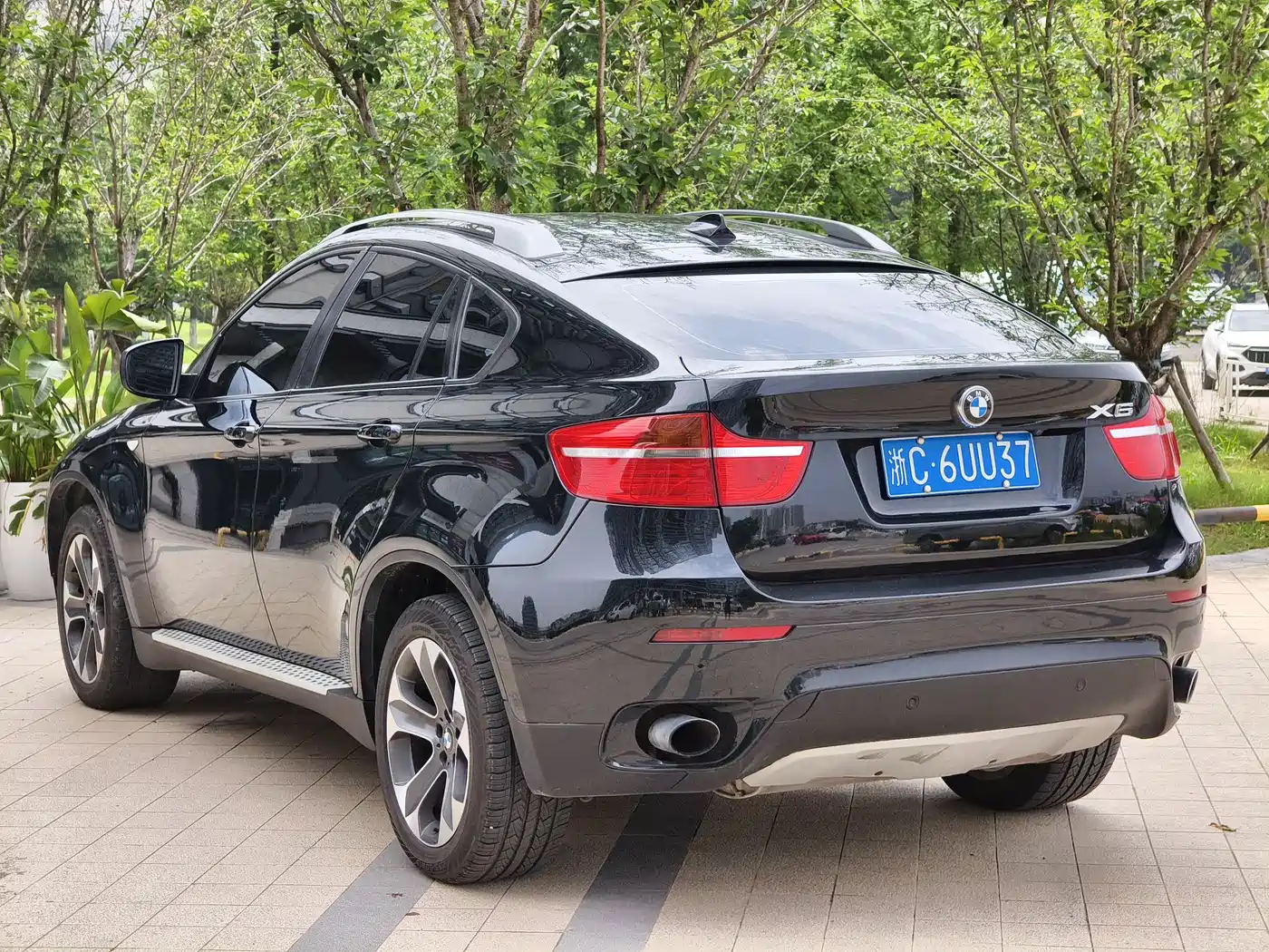 BMW X6 2011 xDrive35i фото 15