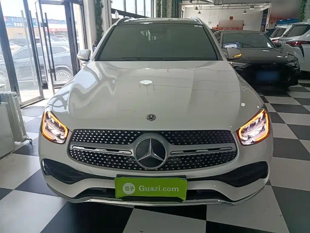 Mercedes-Benz GLC 2020 GLC 300 L 4MATIC Dynamic фото 3