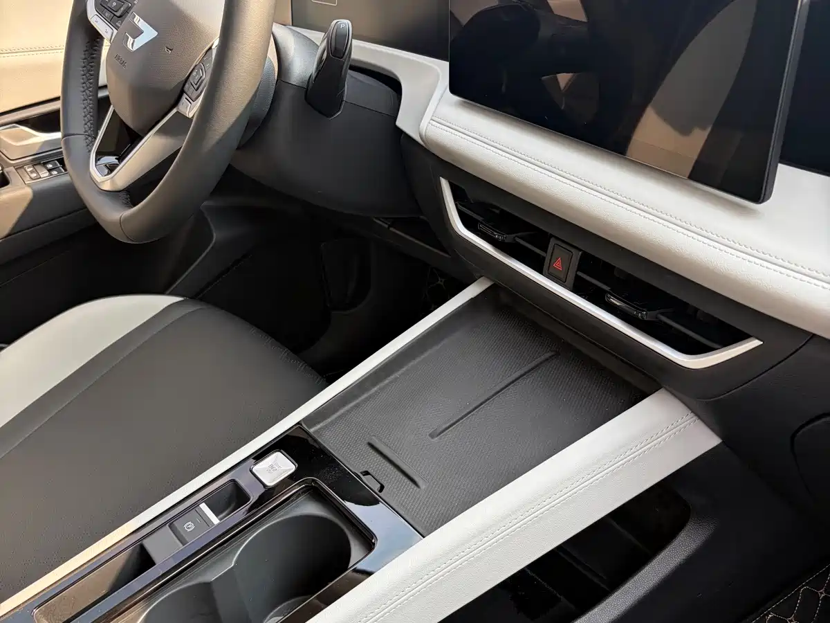 Jetta VS8 2025 2025 Smart Drive Edition
