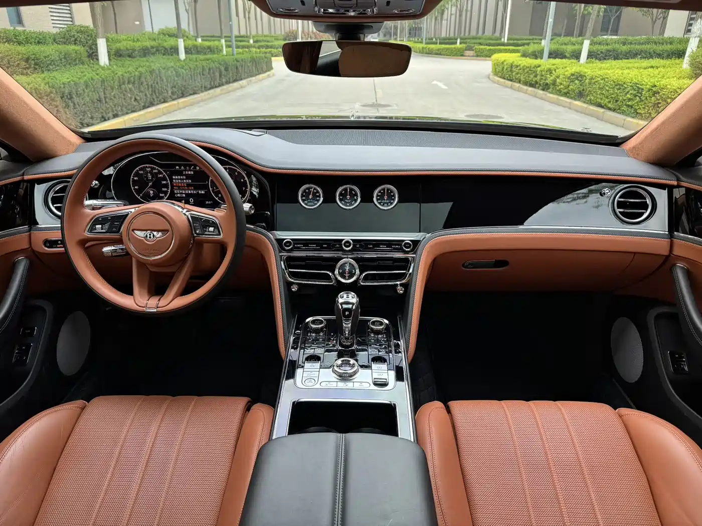 Bentley Flying Spur 2024 2022 4.0T V8 Standard