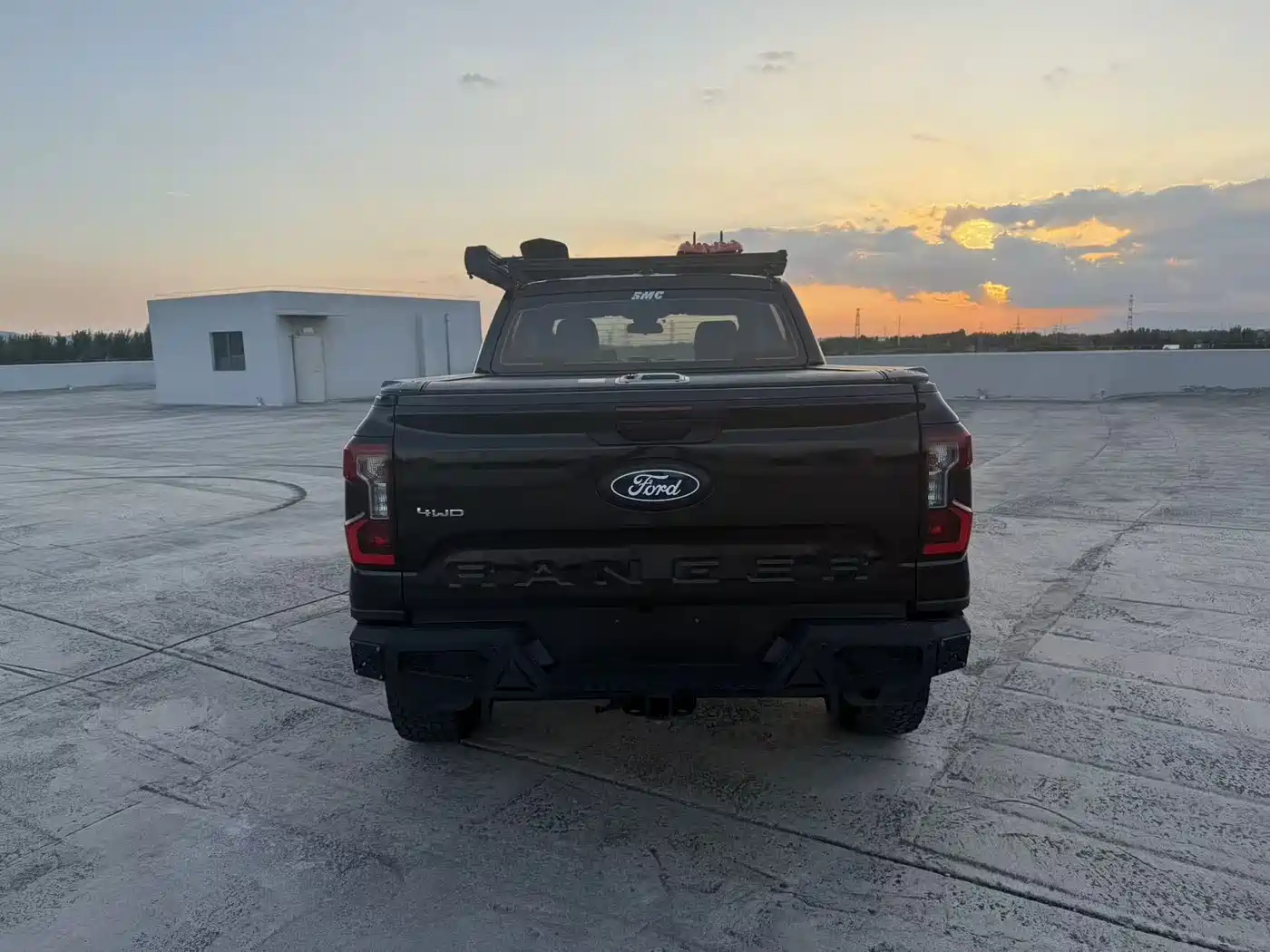 Ford Ranger 2024 2023 Mountain Forest 4WD Automatic (Petrol)