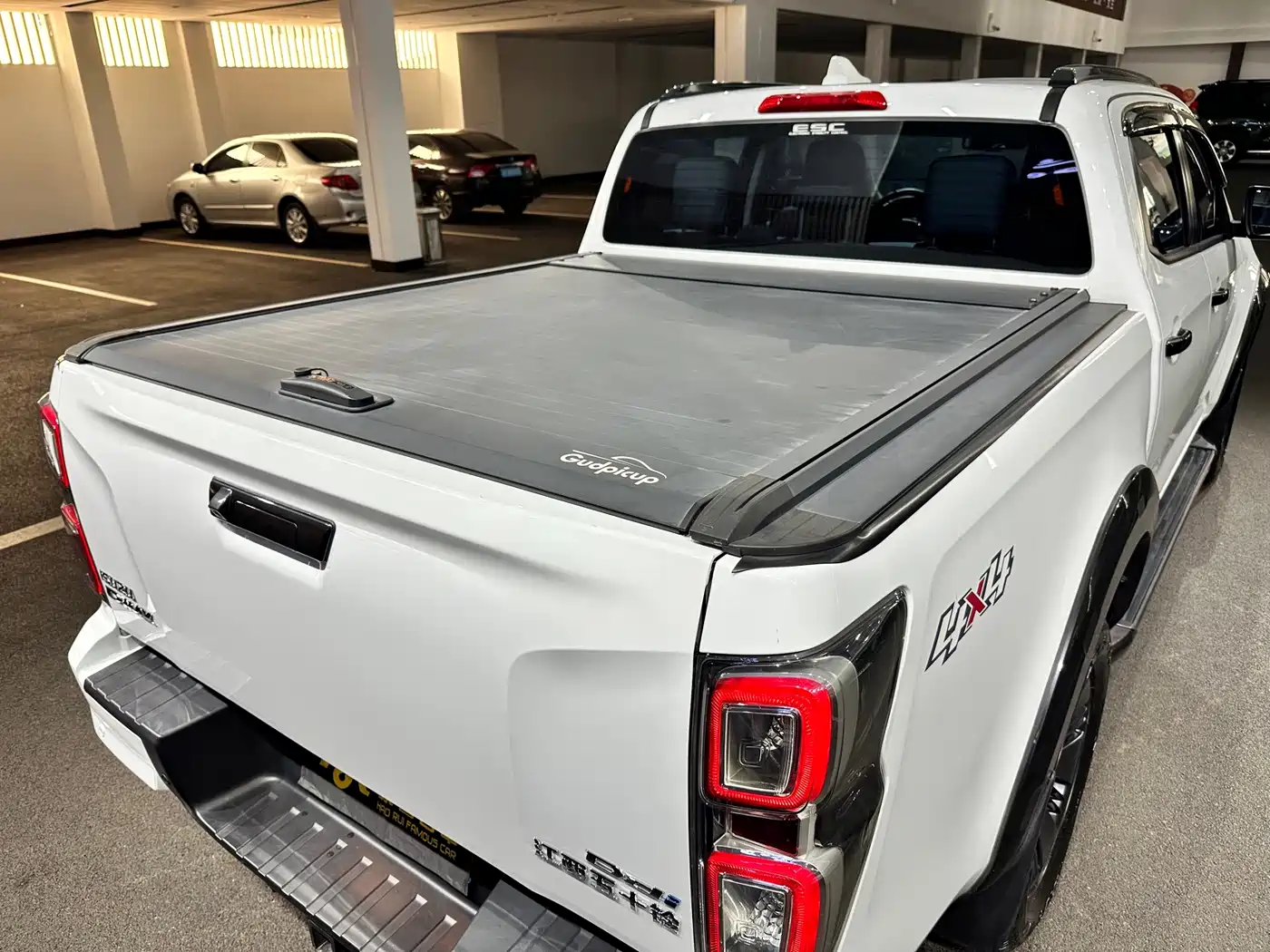 Фото 18 - Isuzu D-MAX