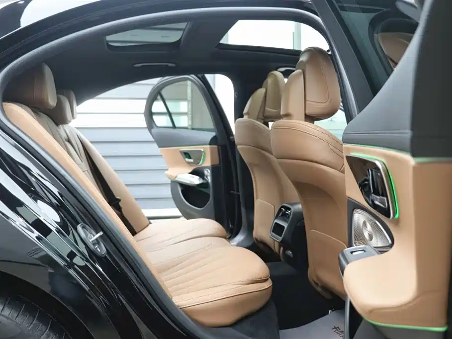 Mercedes-Benz E-Class (Import) 2024 E 300 Fashion Sport Edition фото 24
