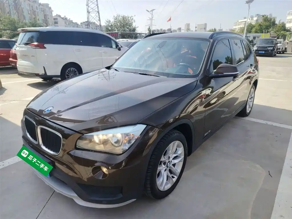 BMW X1 2015 Model sDrive18i Fashion Advanced Edition фото 2