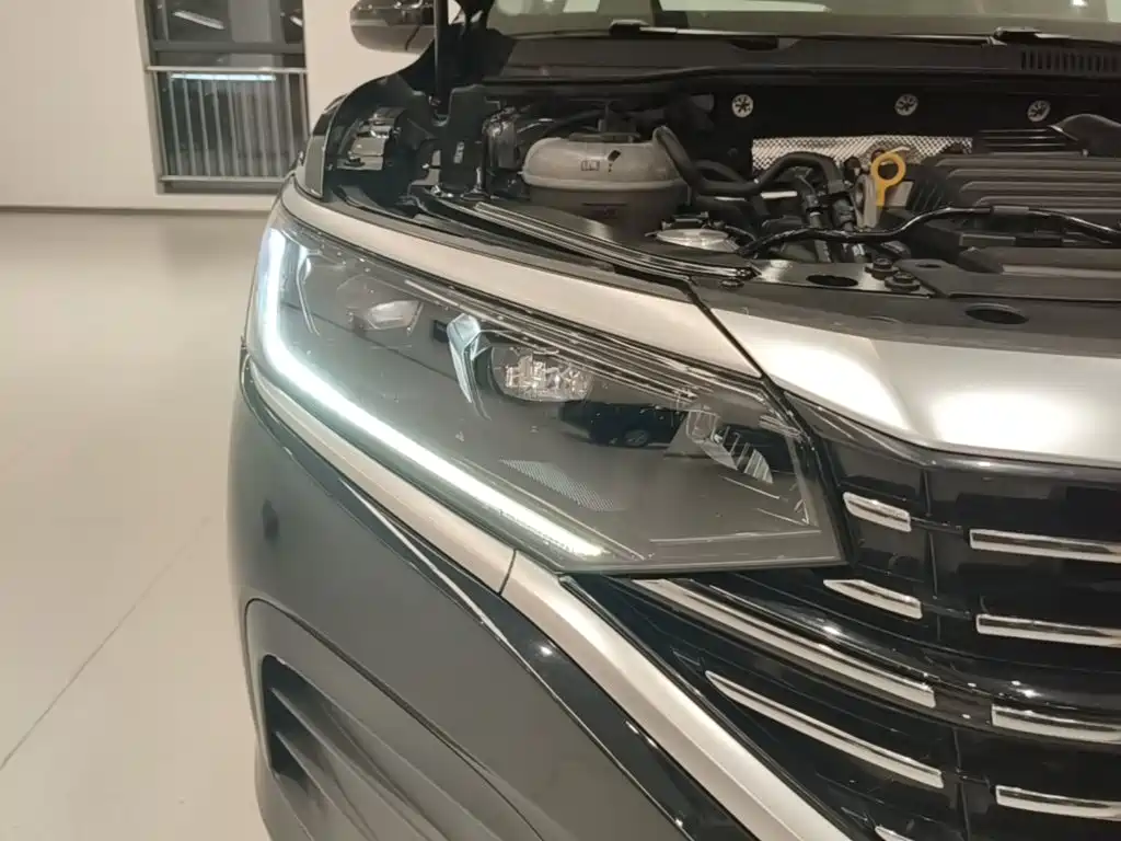 Volkswagen Passat 2025 2024 280TSI Business Edition