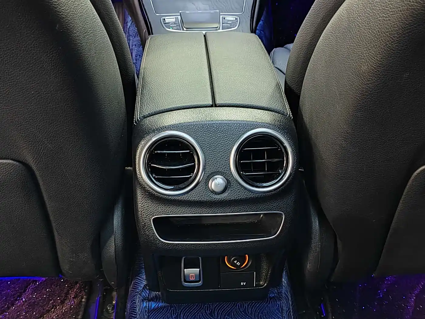 Mercedes-Benz C-Class 2021 C 260 L Sport Starry Exclusive Edition фото 14