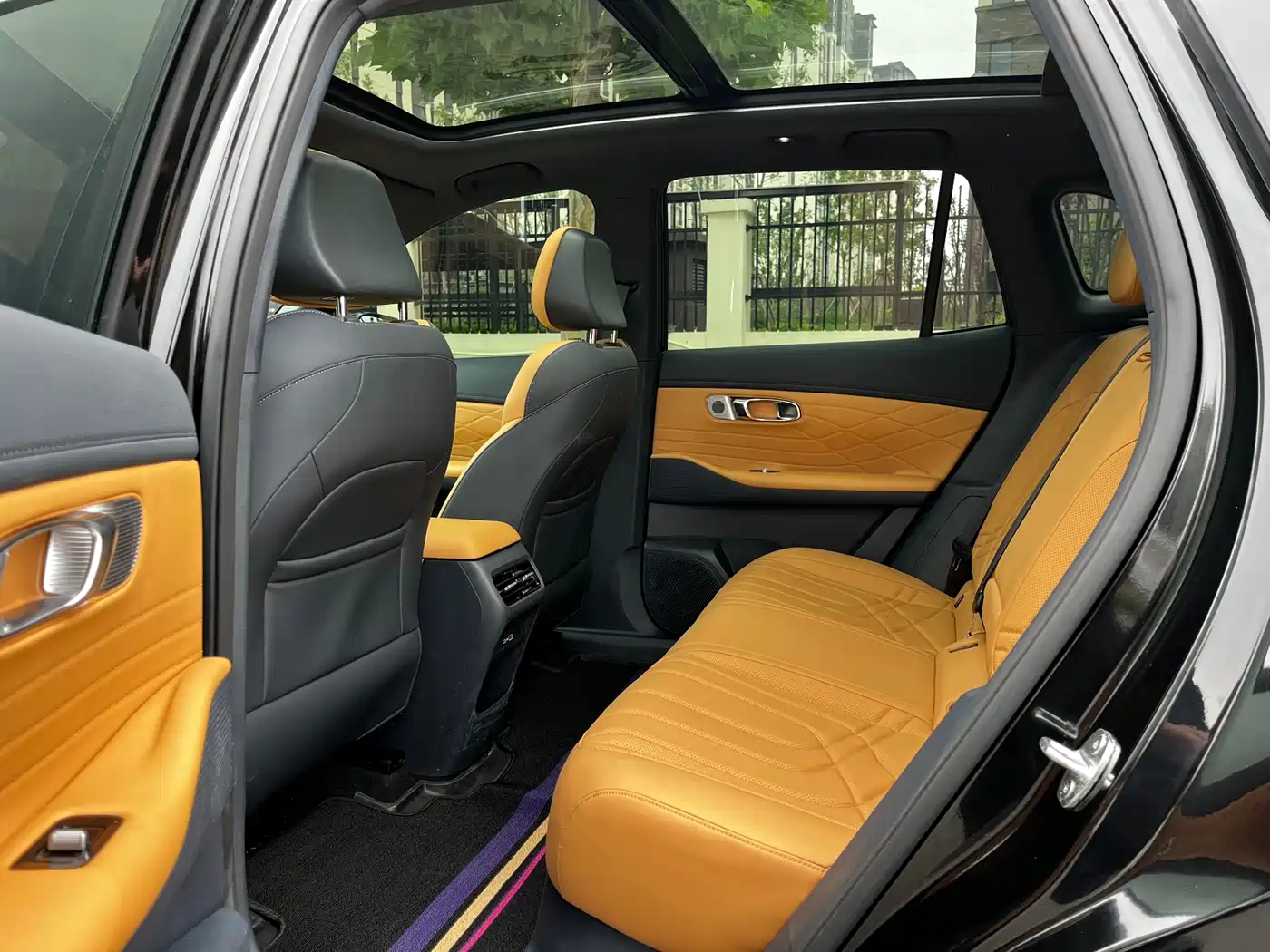 Geely Galaxy Galaxy Starship 7 EM-i 2025 Model 120km Explorer+ Edition фото 5