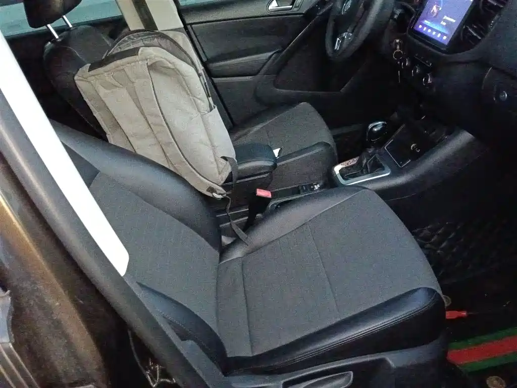 Volkswagen Tiguan 2015 1.8TSI Automatic 2WD Trendline фото 21