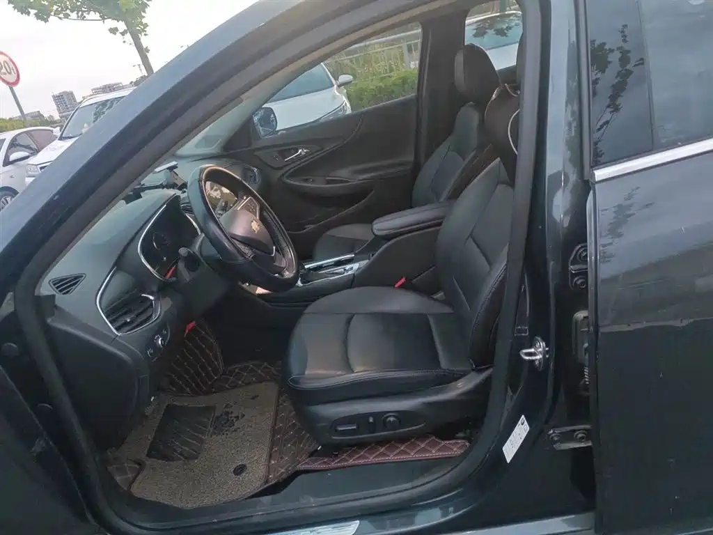 Chevrolet Malibu XL 2018 530T Auto RuiYi Edition фото 8