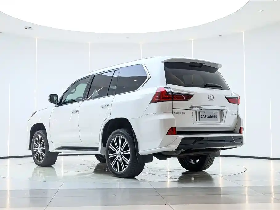 Lexus LX 2017 570 Peak Special Limited Edition фото 7