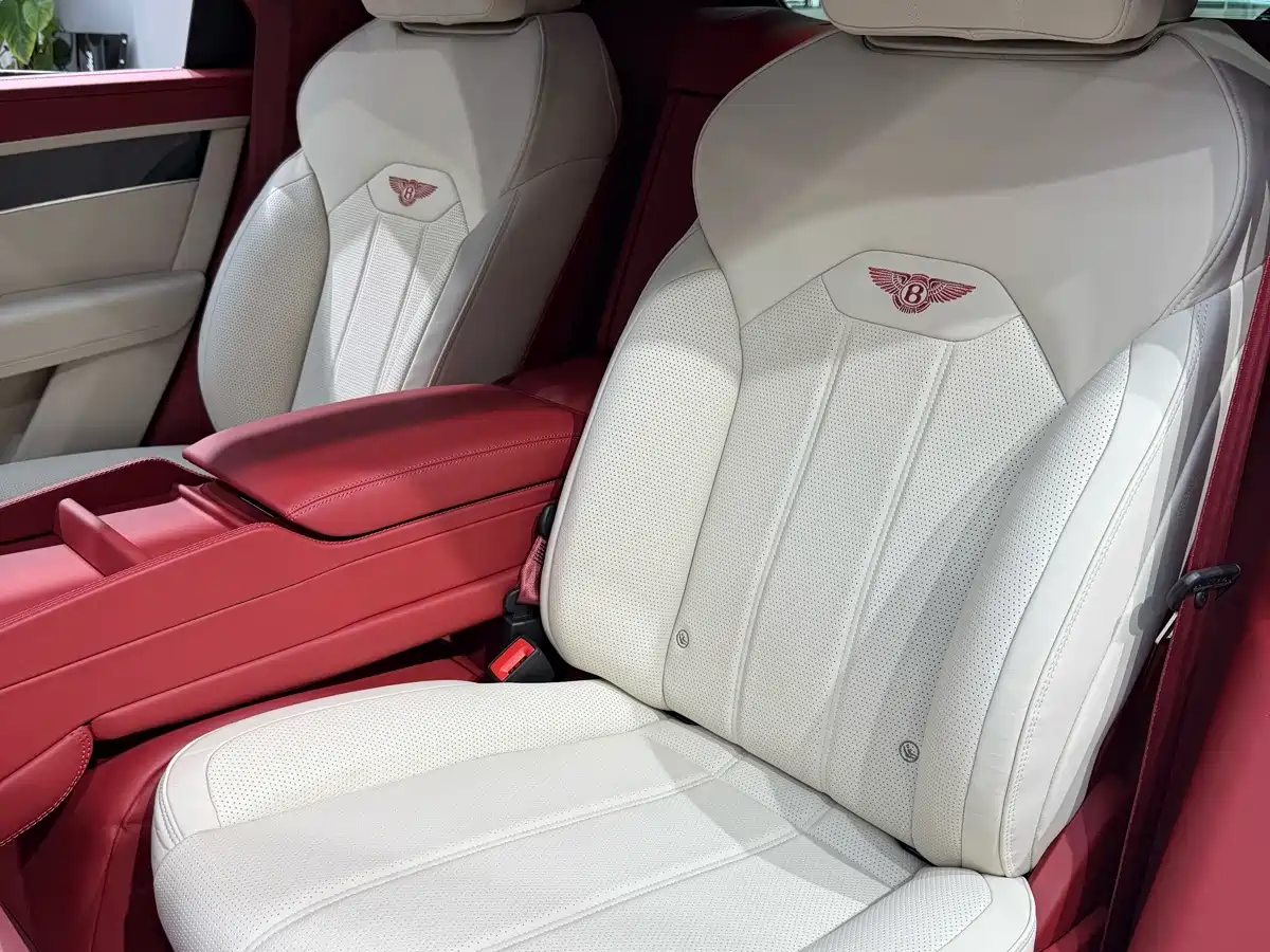 Bentley Bentayga 2024 2024 4.0T V8 Long Wheelbase