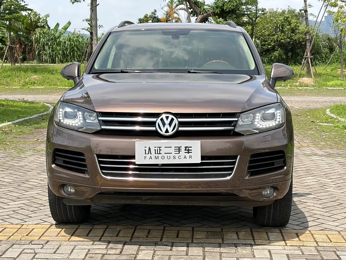 Volkswagen Touareg 2013 3.0TSI X 10th Anniversary Limited Edition фото 2
