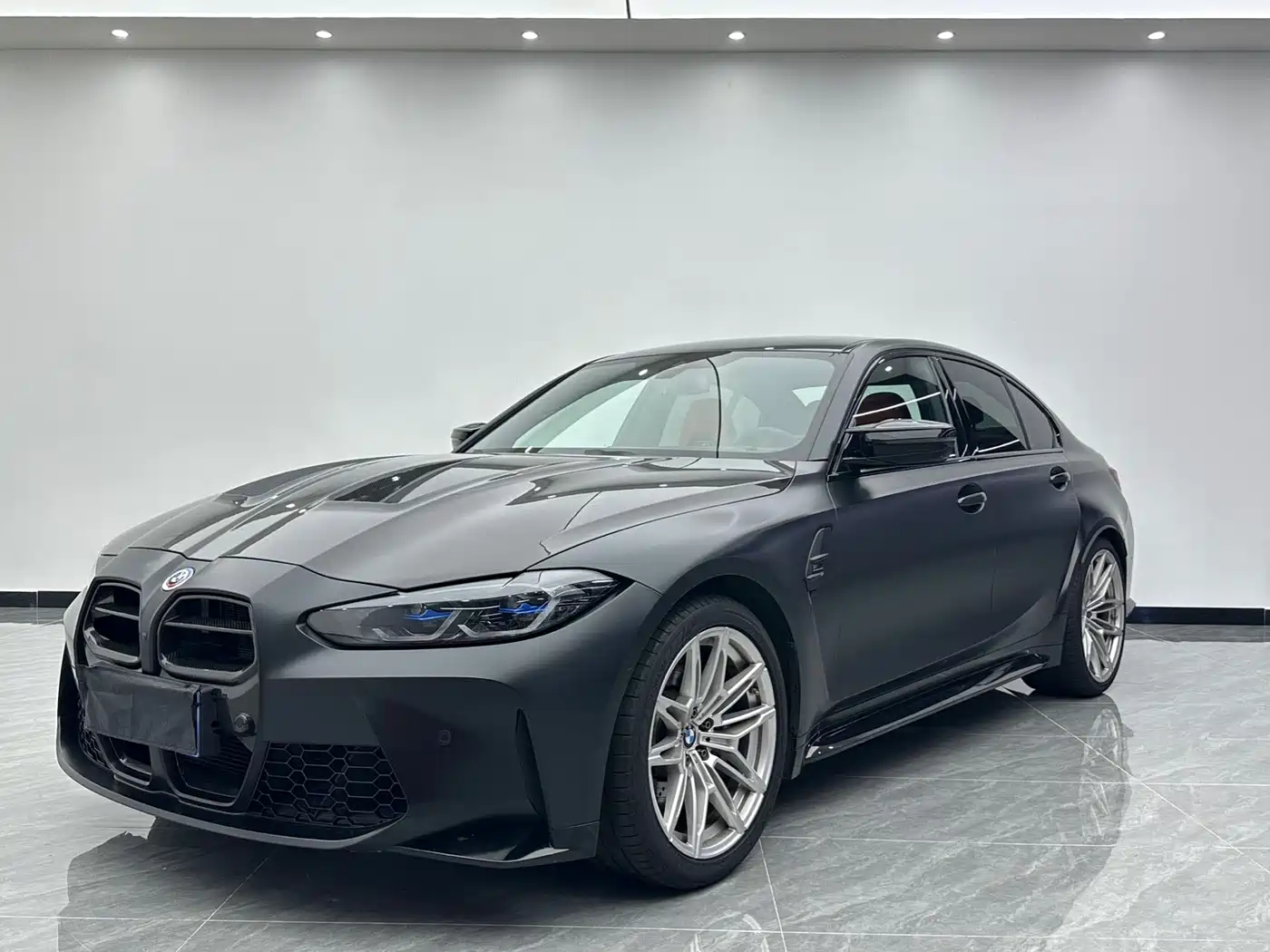 BMW M3 2023 M3 Sedan M xDrive Thunder Edition фото 3